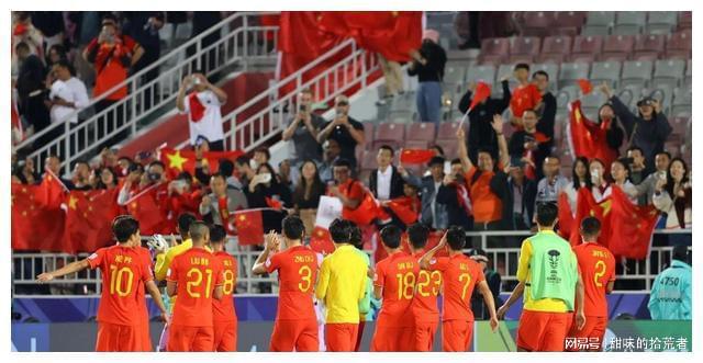 中国队遭嘲本届亚洲杯！塔吉克斯坦崛起，国际足联争议援助！